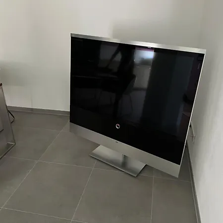 Apartmán Modernes 2-zi -apartment In Wlan Kueche Und Waschmaschine *