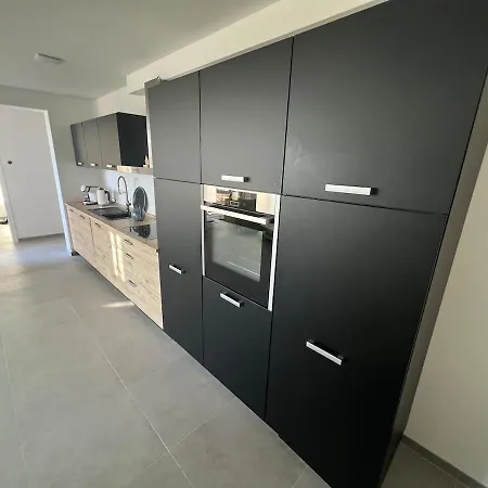 Modernes 2-zi -apartment In Wlan Kueche Und Waschmaschine Bad Friedrichshall